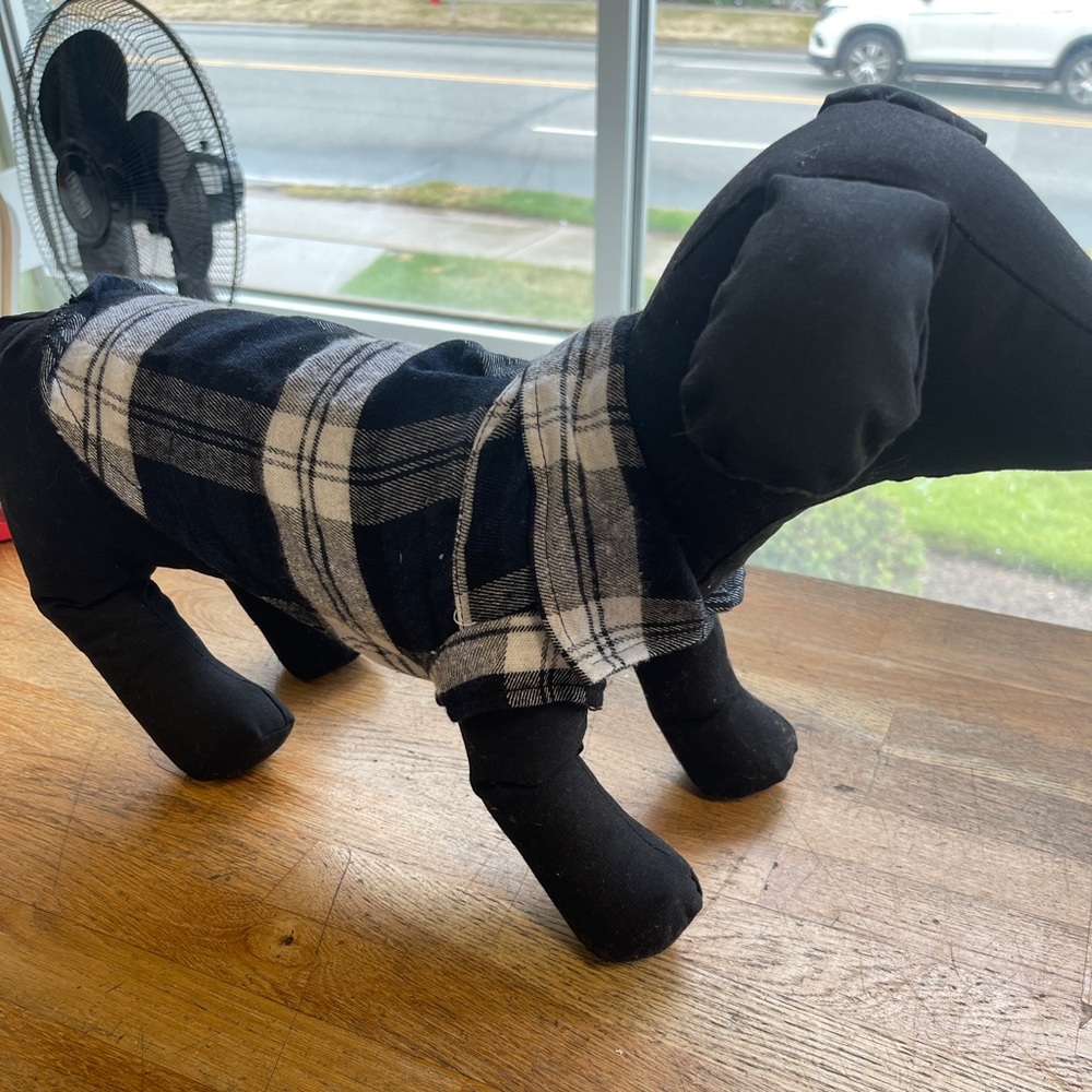 New never used doggie plaid shirt